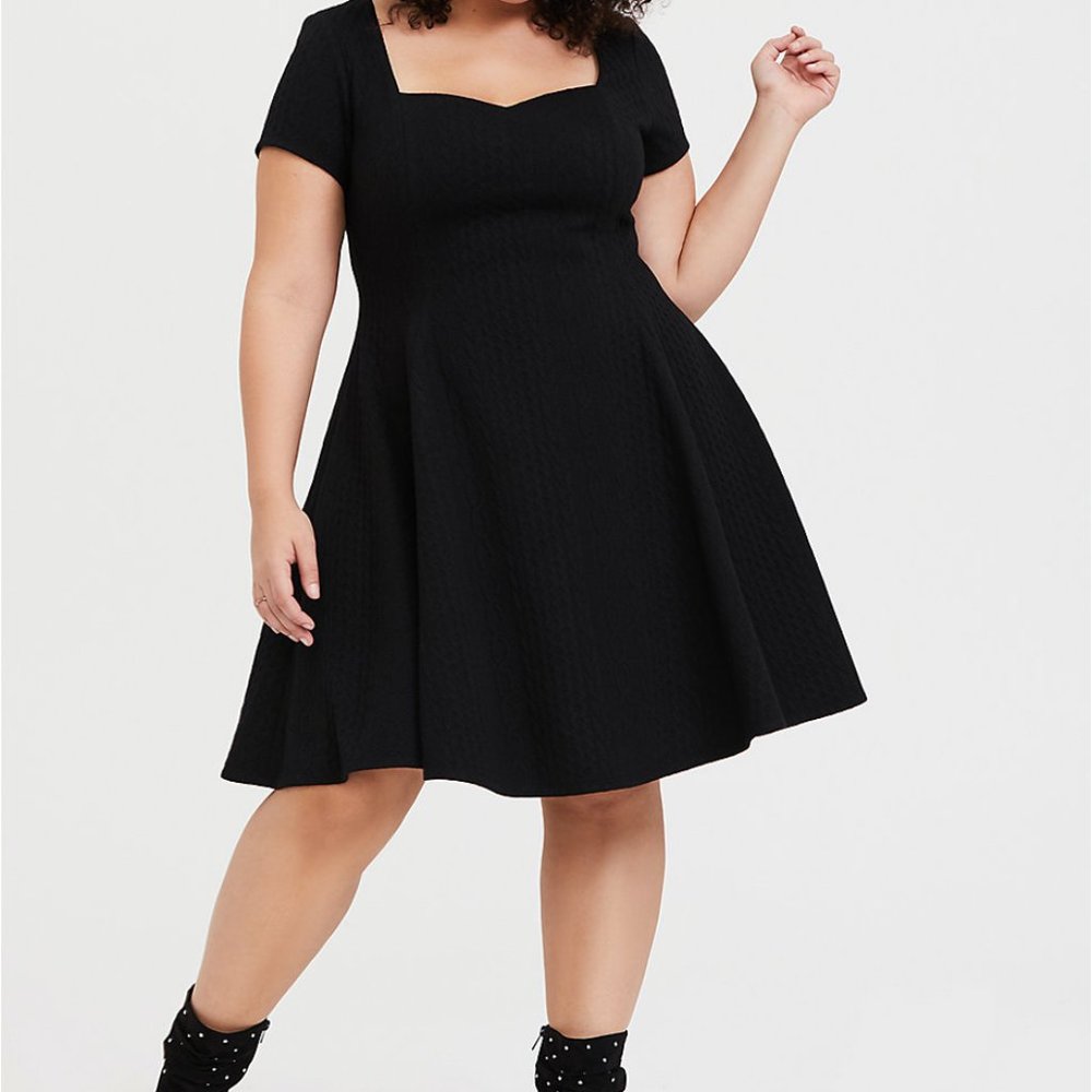 Torrid 3 sweater knit skater dress sweetheart neck